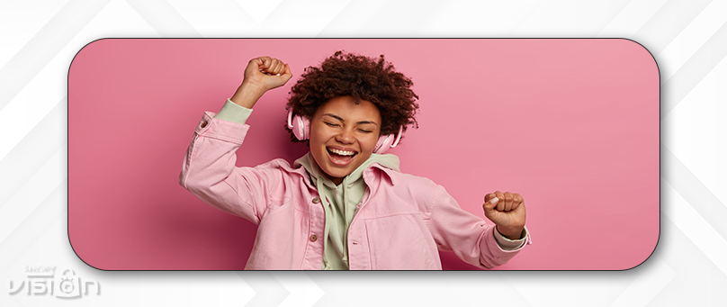 Headphones vs Earphones: Which Is Better For You?
